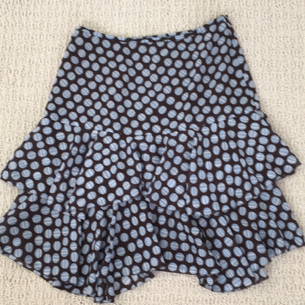 Ann Taylor Loft tiered skirt size 4 never worn